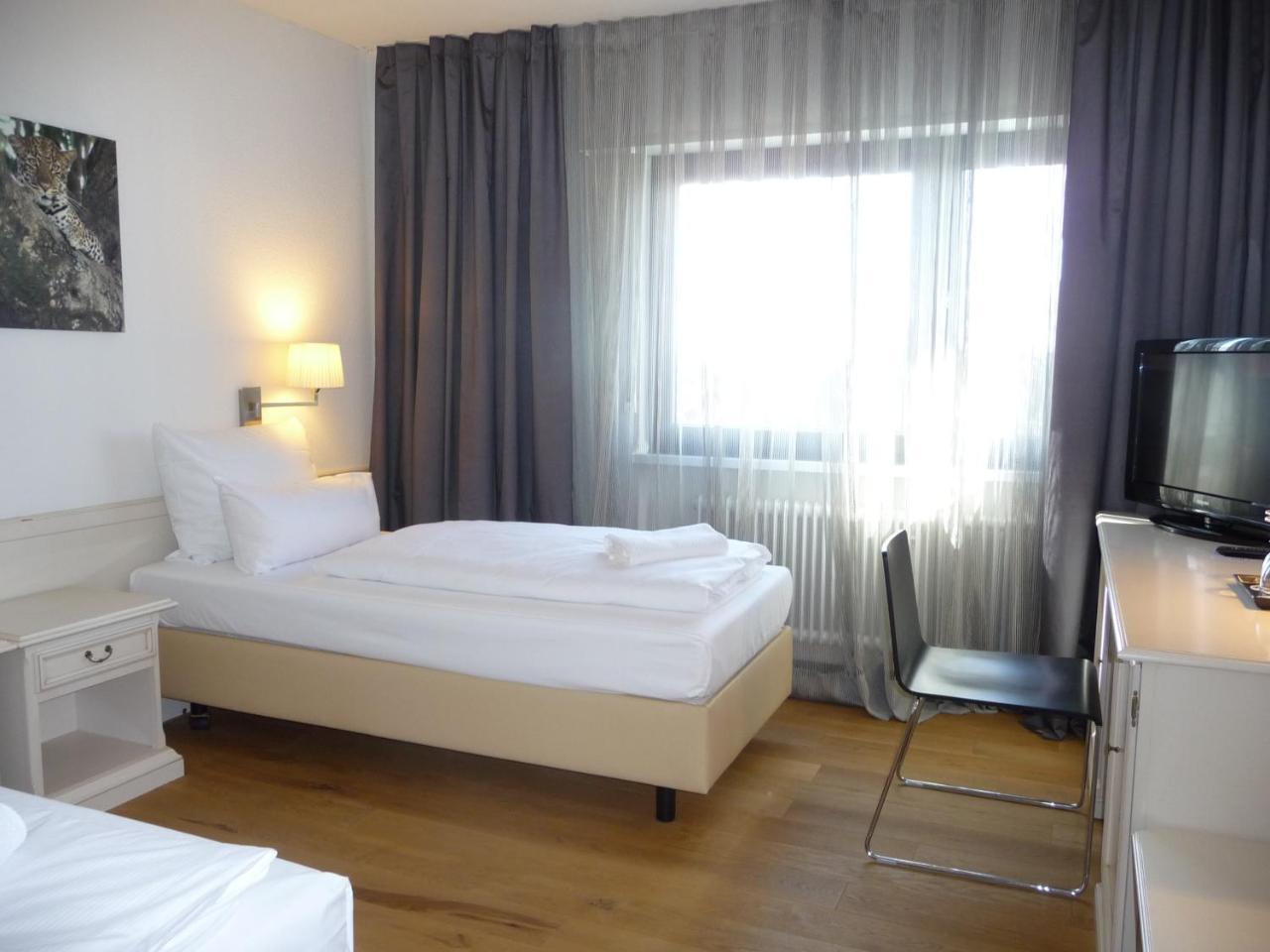 Hotel Restaurant Felderbock Nussloch Ngoại thất bức ảnh
