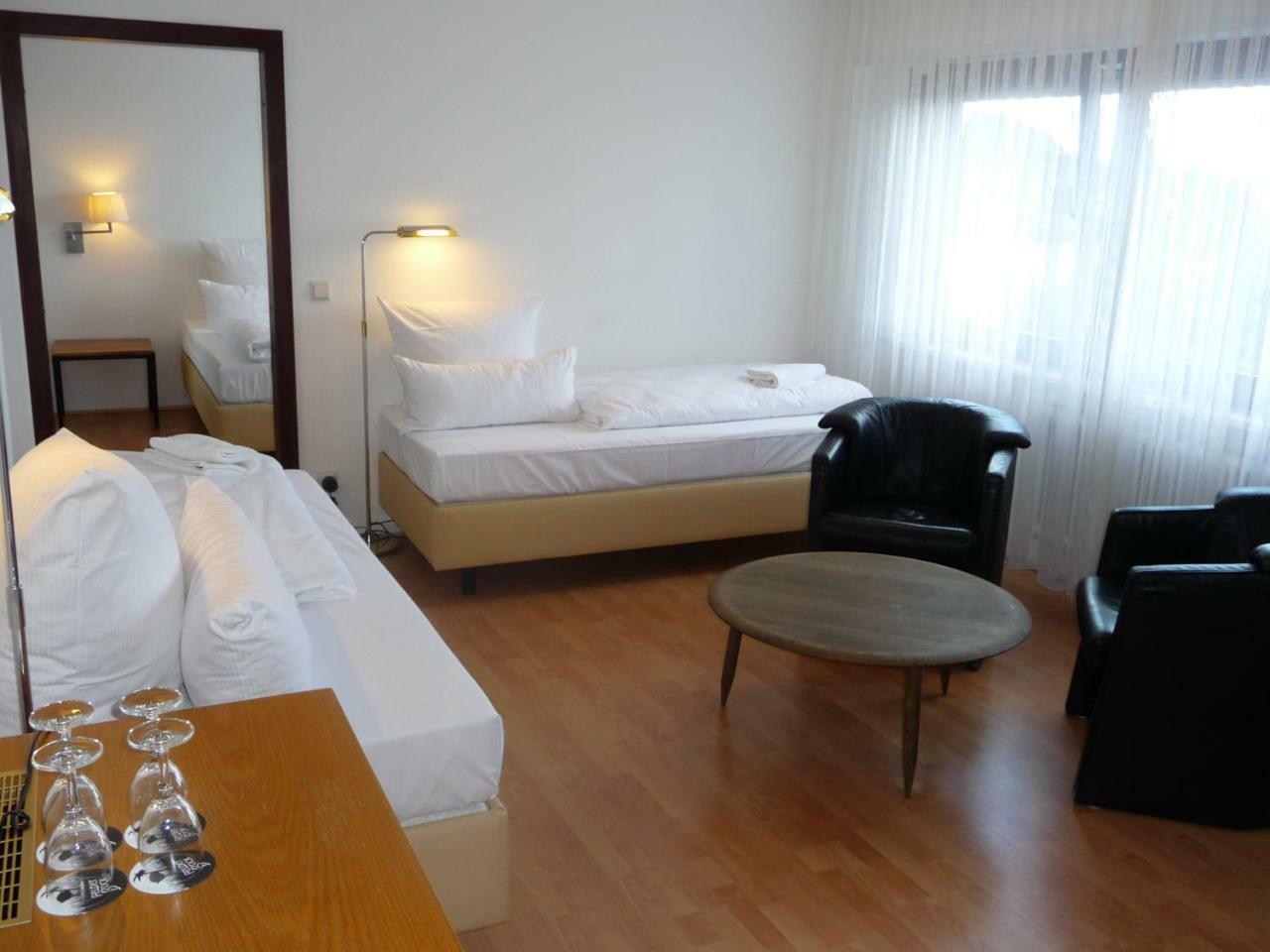 Hotel Restaurant Felderbock Nussloch Ngoại thất bức ảnh